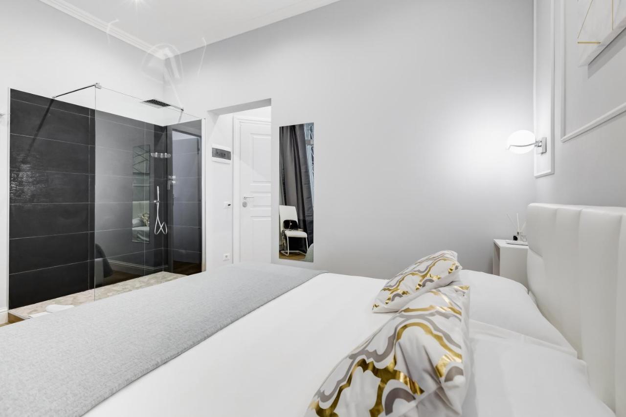 Opera Private Suites By Premium Suites Collection روما المظهر الخارجي الصورة